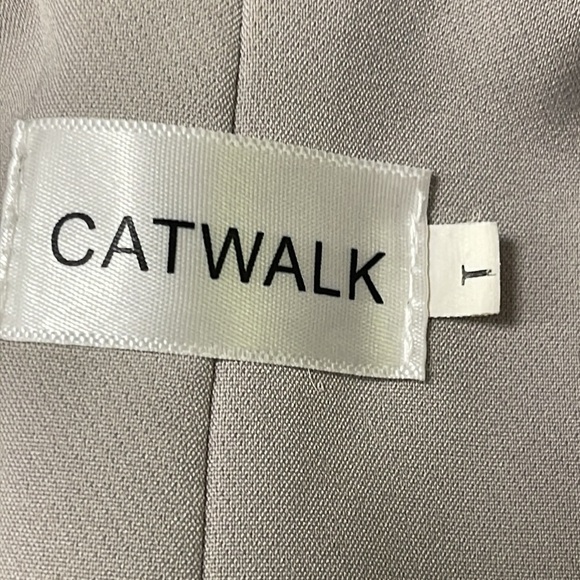 Catwalk Womens Button Wrap Belted Mini Dress Sleeveless Taupe Size S Runway - Picture 9 of 10